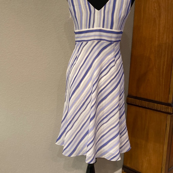Ann Taylor Blue and White Striped Dress Size Small Petite - Picture 2 of 3